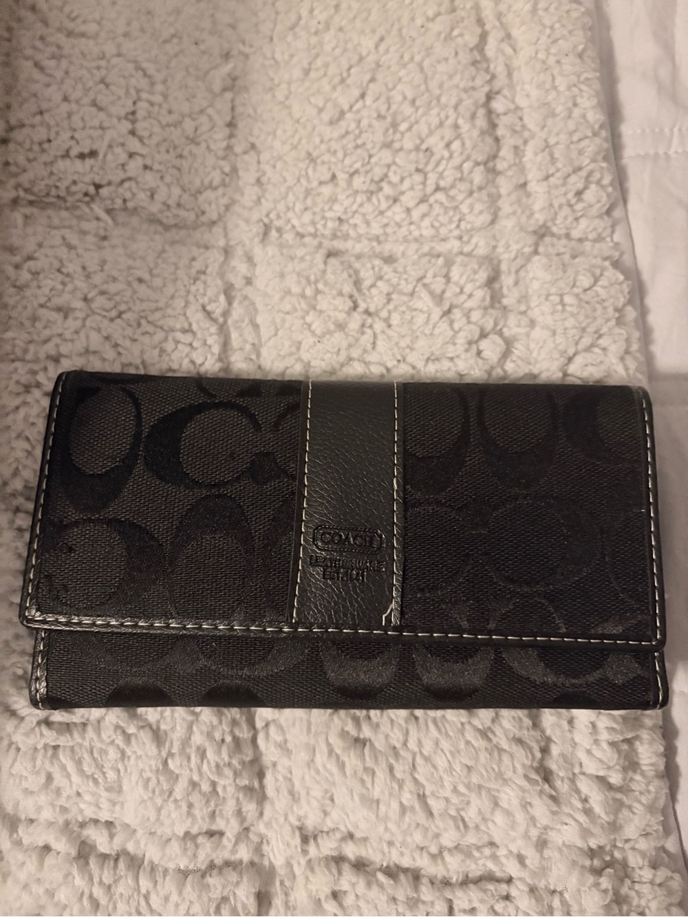 Coach Black Signature Continental Card Holder Wallet
